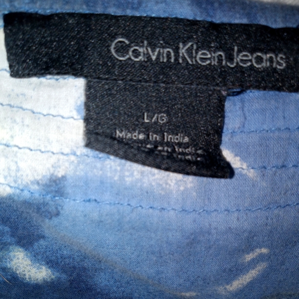 Calvin Klein top